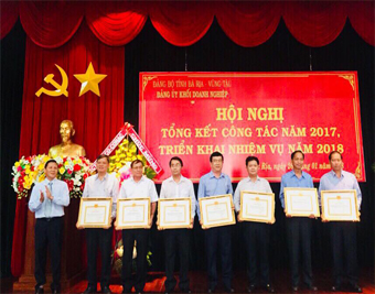 Đảng bộ IDICO-CONAC đạt danh hiệu vững mạnh tiêu biểu năm 2017 và được đề nghị Tỉnh ủy Bà Rịa Vũng Tàu tặng cờ 