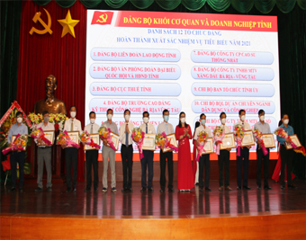 Đảng ủy CTCP Đầu tư xây dựng dầu khí IDICO tham dự Hội nghị tổng kết công tác năm 2021, triển khai nhiệm vụ năm 2022 Đảng bộ Khối Cơ quan và Doanh nghiệp tỉnh Bà Rịa - Vũng Tàu