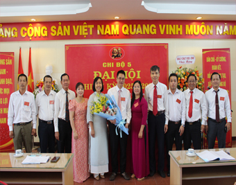Chi bộ 5 trực thuộc Đảng bộ Công ty cổ phần Đầu tư xây dựng dầu khí IDICO tổ chức Đại hội điểm nhiệm kỳ 2025-2027
