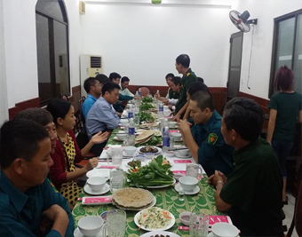 Hội Cựu Chiến binh – Cựu quân nhân tổ chức gặp mặt, ôn lại kỷ niệm 72 năm thành lập Quân đội nhân dân Việt Nam (22/12/1944-22/12/2016)